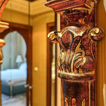 Marrakech Champs Elysees パリ